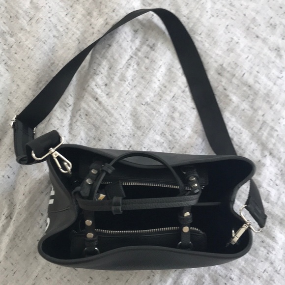 Zara crossbody bag with zip in black and white - Picture 3 of 6